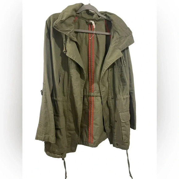 ✨ Willow & Clay Olive Green Army Utility Jacket Hooded Small ✨ - Picture 1 of 4
